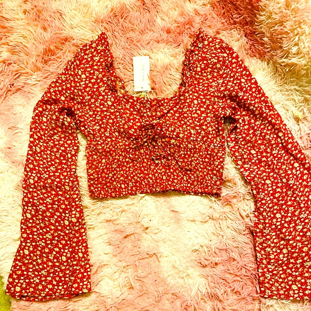 Sim & Sam Crop Top
